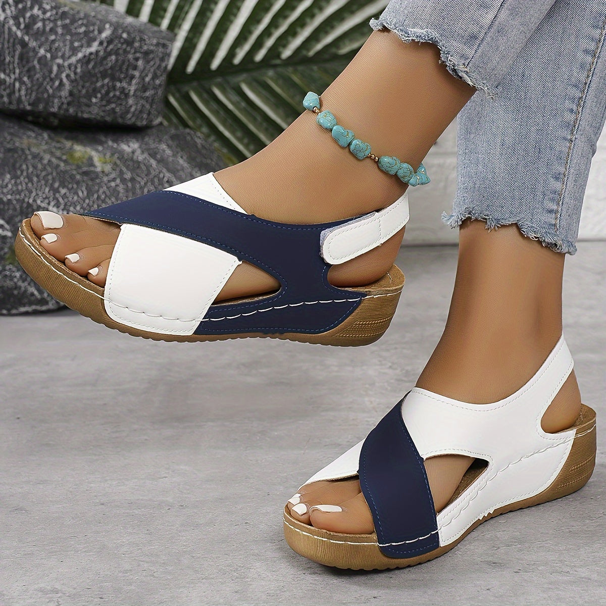 Tasha - Orthopedic, stylish and eco-friendly sandals