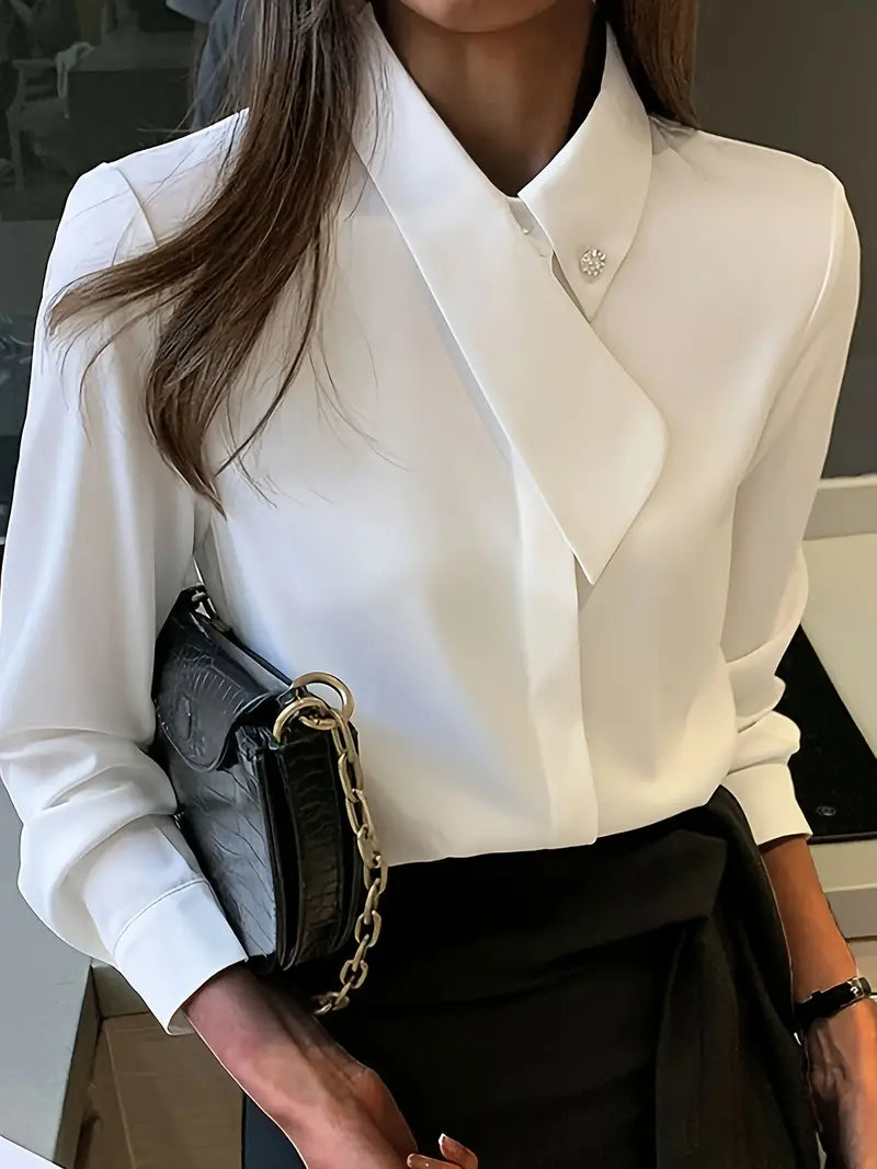 Reamina - Luxurious Women's Blouse with Asymmetrical Collar
