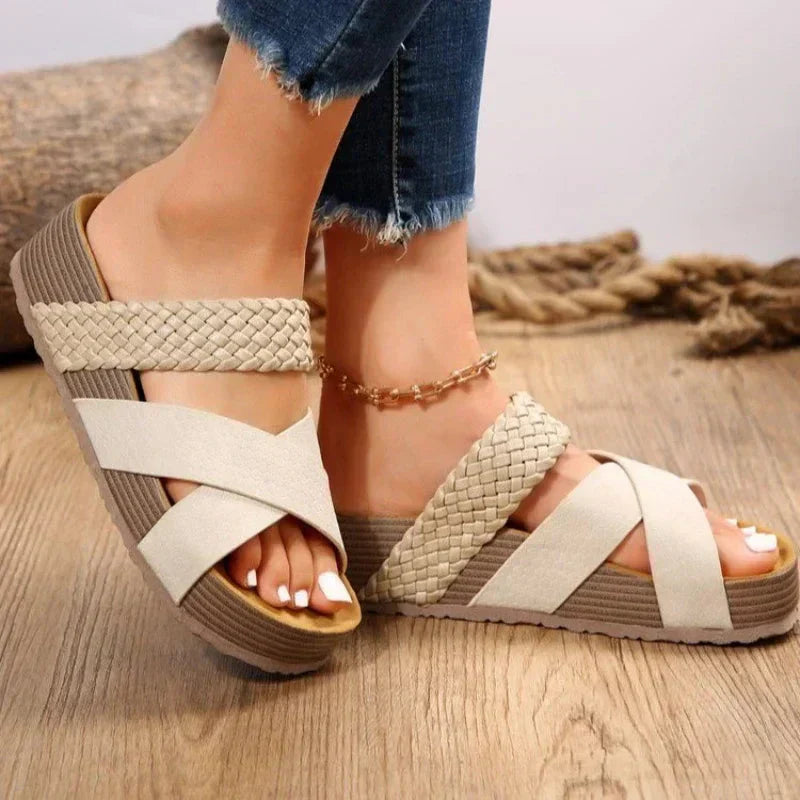 Anika - Comfortable orthopedic sandals for all-day well-being